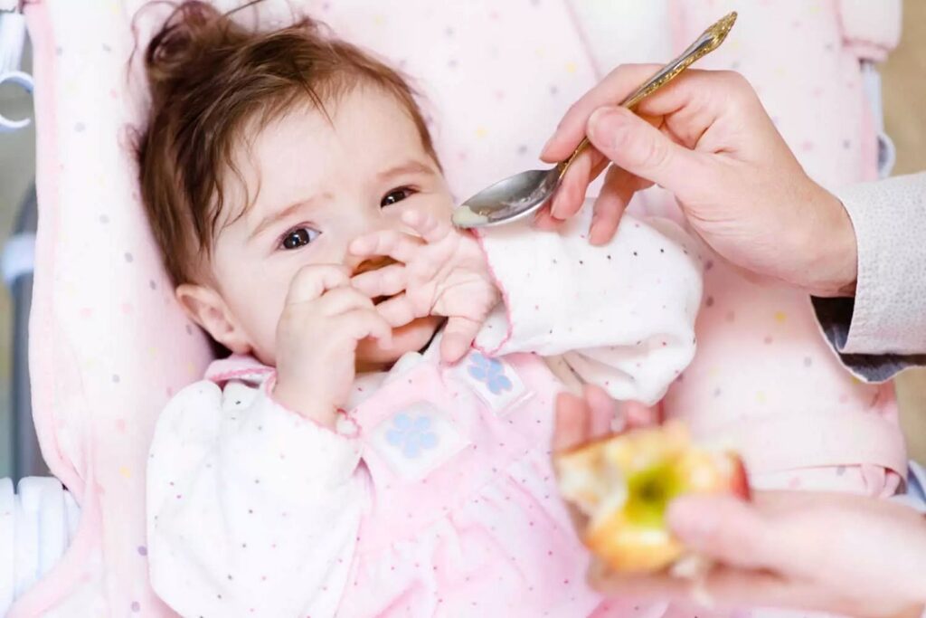 10 Ways to Reduce Your Baby's Appetite Loss